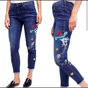 FREE PEOPLE Peacock Jeans Size 25